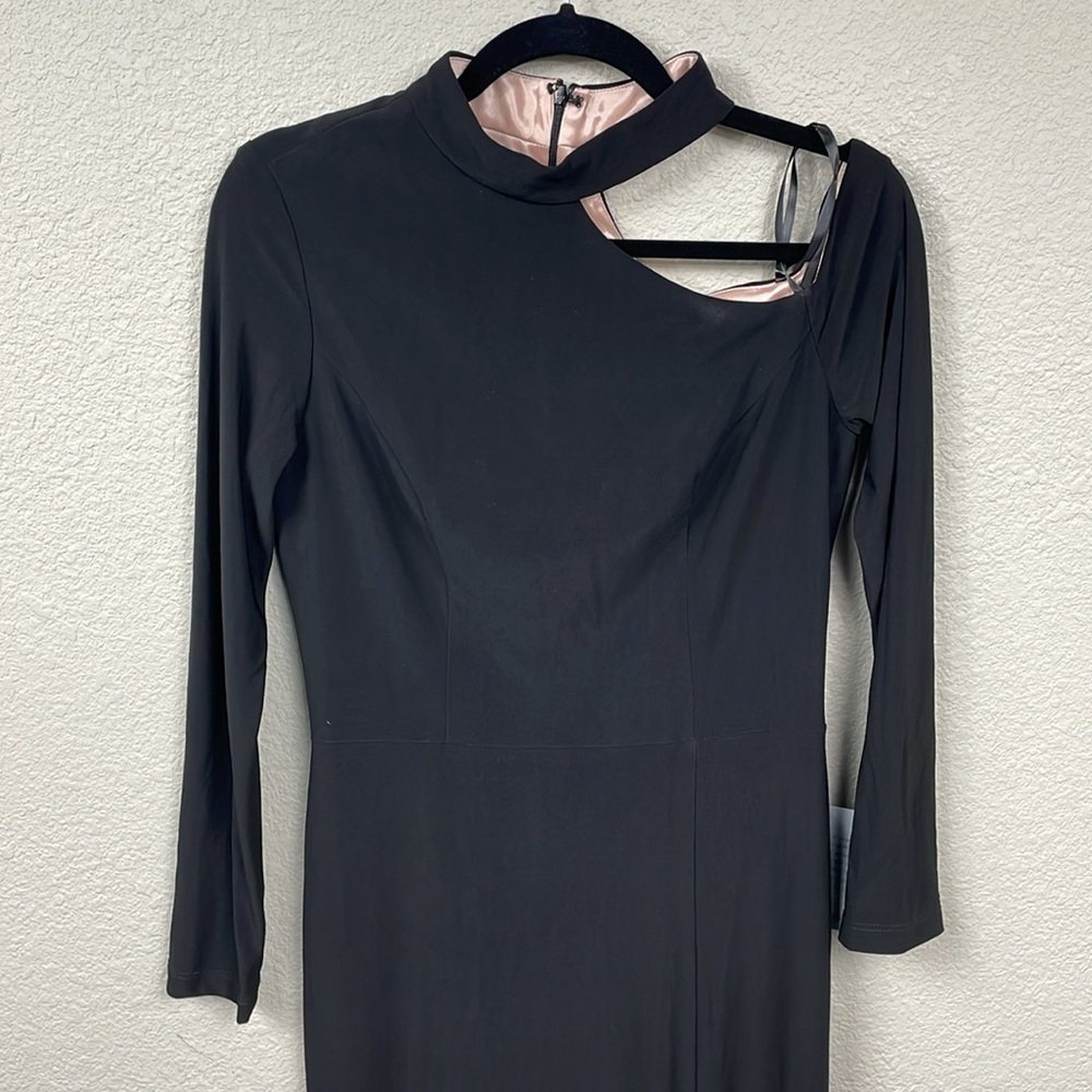 NWT Xscape Black Cutout Shoulder Long Sleeve Gown Maxi Dress Slit Sz 10 - Picture 4 of 14